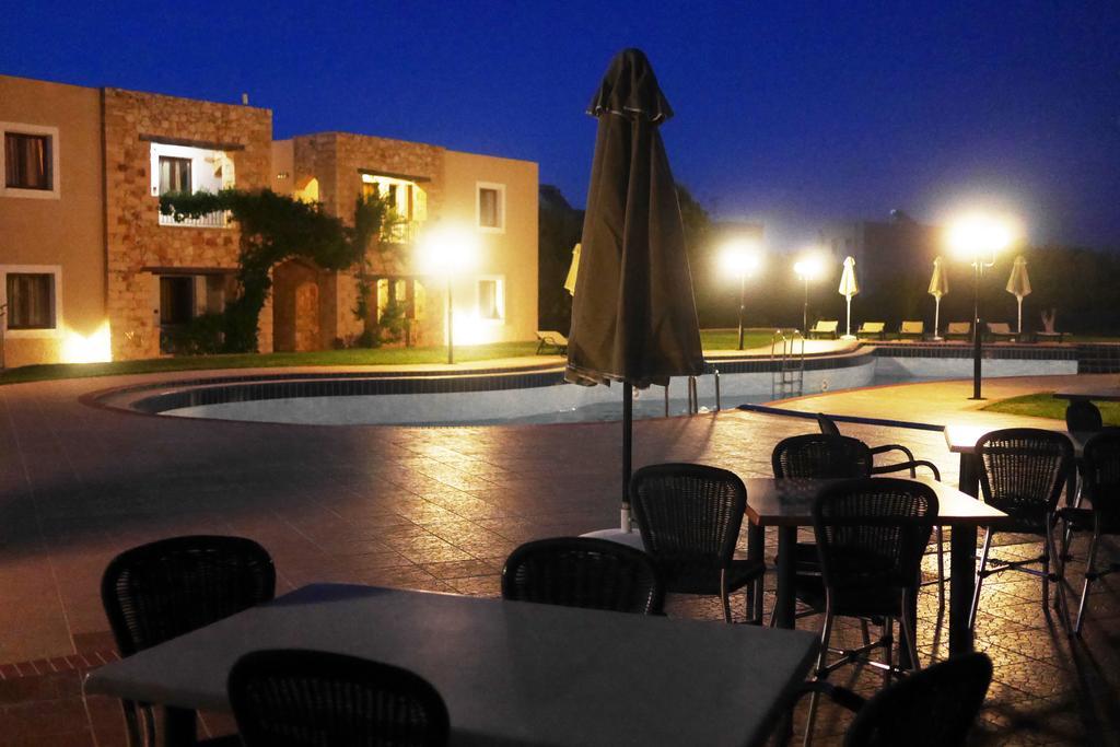 Areti Aparthotel Chania  ภายนอก รูปภาพ